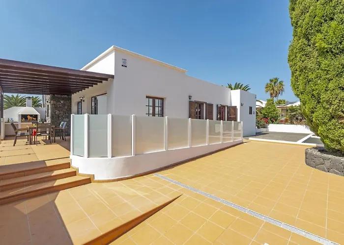 Villa Stephanie By Villa Plus Playa Blanca 